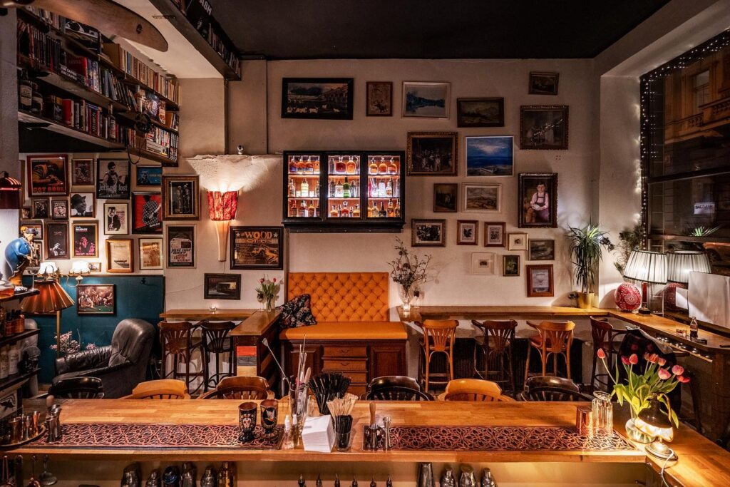 cafe bar pilotu prague 2